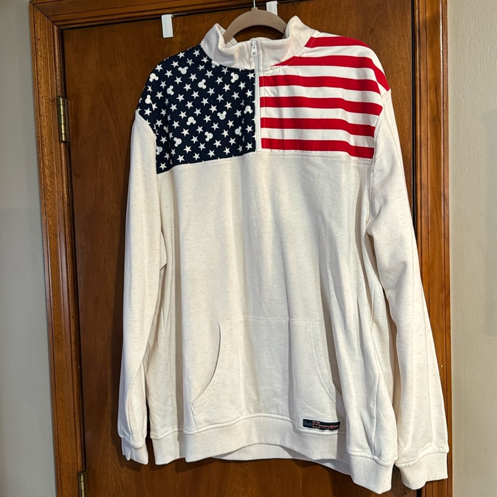 Disney mens 1/4 zip
